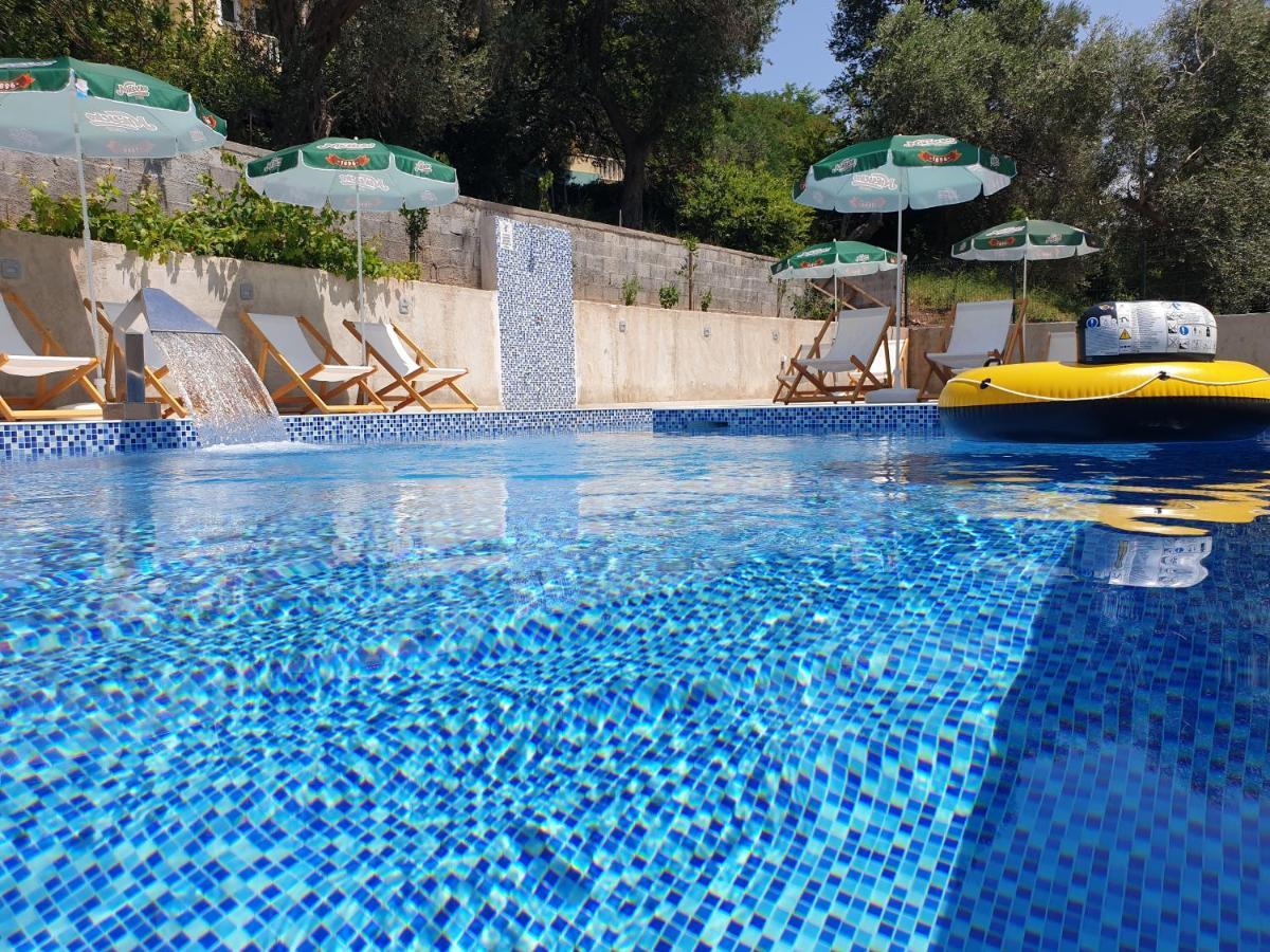 Grejm Lux Family Apartments Petrovac na moru Exterior foto
